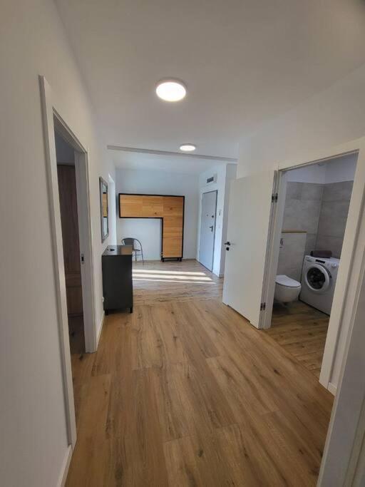 브로츠와프 Duzy Apartament W Centrum - 3 Pokoje - Garaz 아파트 외부 사진